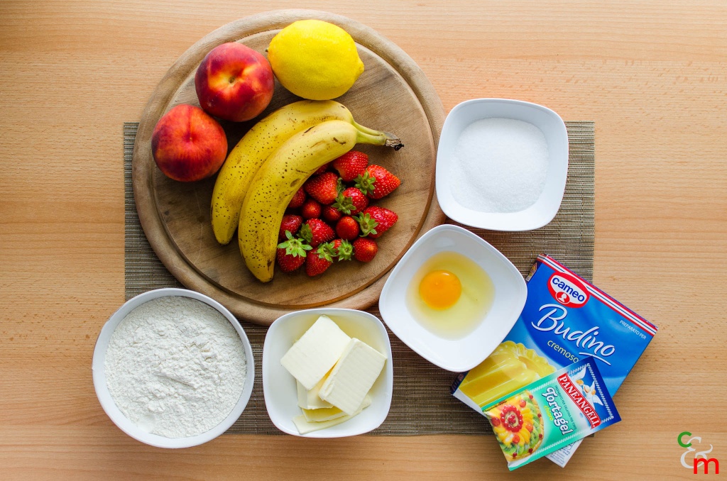 Ingrediente pentru tarta cu fructe